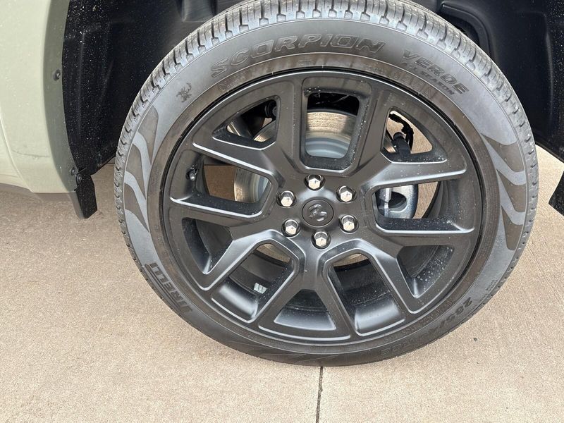 New 2026 RAM 1500 Laramie Crew Cab 4x4 5