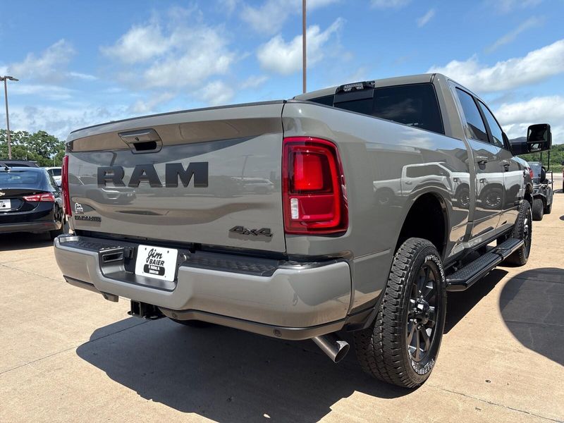 New 2025 RAM 2500 Laramie Crew Cab 4x4 6