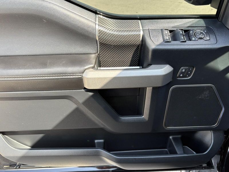 2019 Ford F-150 RaptorImage 16