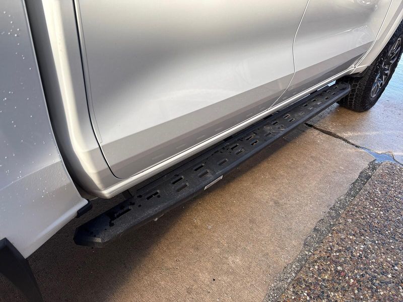 Used 2023 Chevrolet Colorado 4WD Z71Image 9