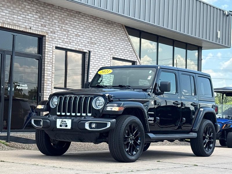 Used 2021 Jeep Wrangler Unlimited SaharaImage 2