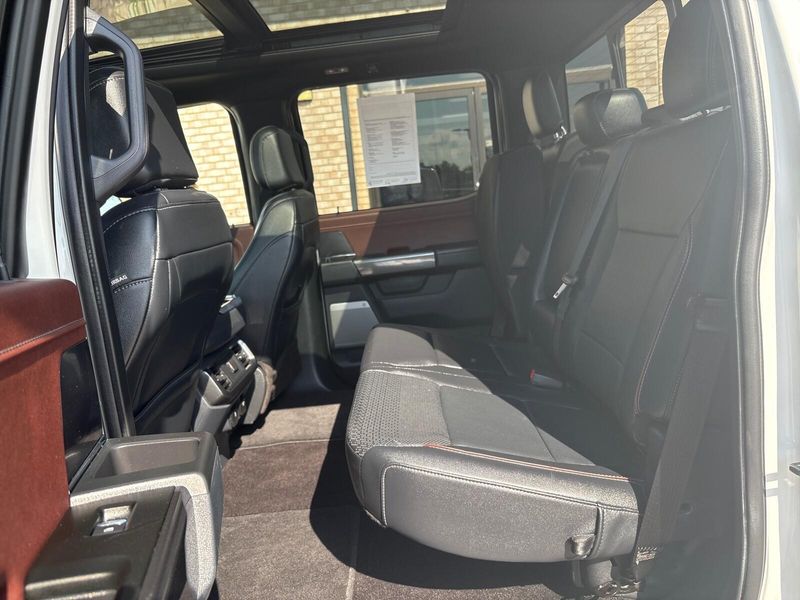 Used 2022 Ford F-150 LariatImage 4