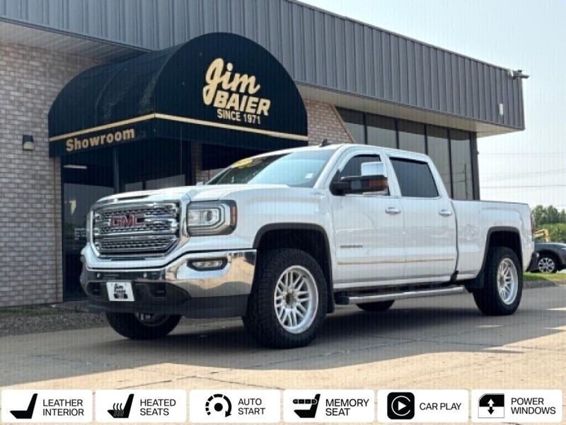 2017 GMC Sierra 1500 SLTImage 1