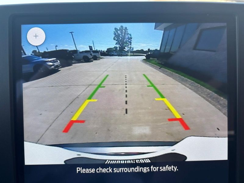 Used 2024 Ford Edge SELImage 19