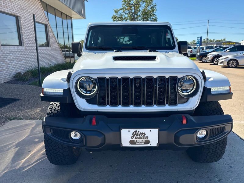New 2027 Jeep Wrangler 4-door RubiconImage 6