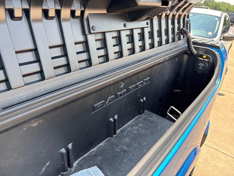 2022 RAM 1500 LaramieImage 17