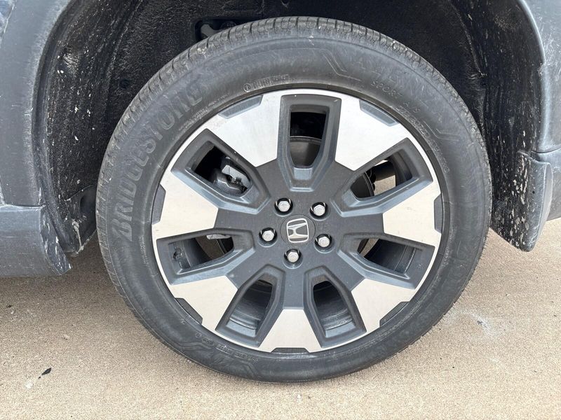 Used 2026 Honda Pilot TouringImage 6