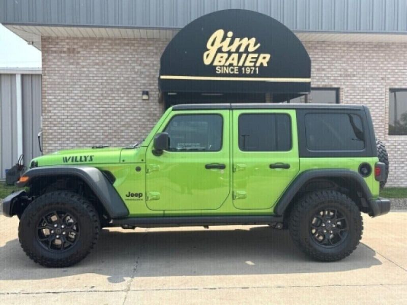 2025 Jeep Wrangler 4-door WillysImage 2