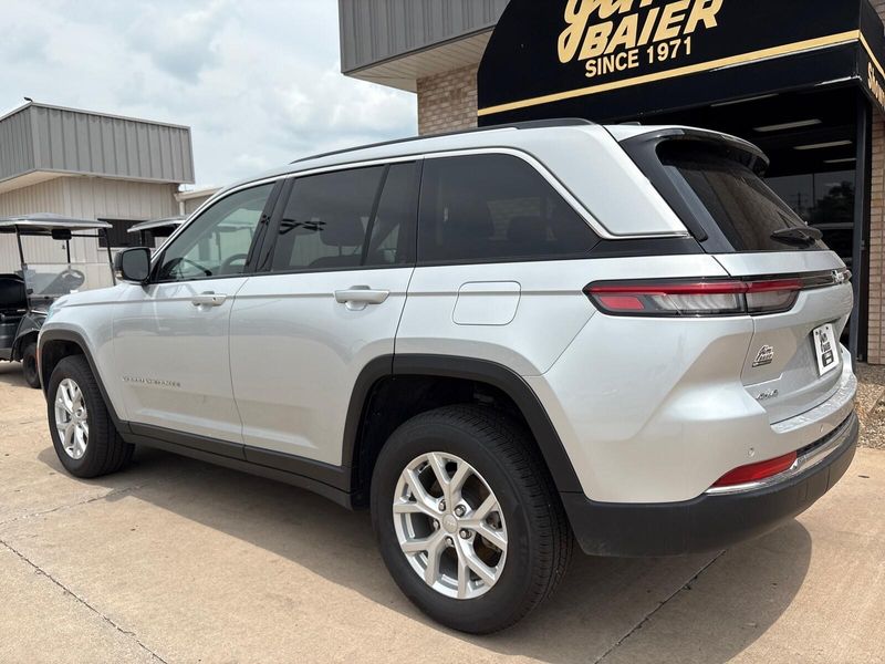 2023 Jeep Grand Cherokee LimitedImage 11