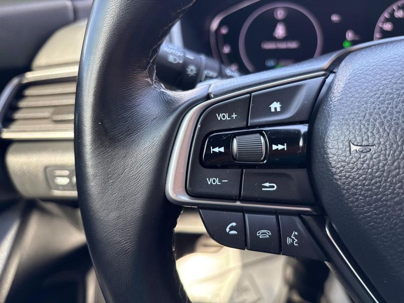 Used 2022 Honda Accord SportImage 15