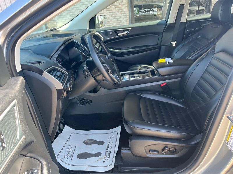 2024 Ford Edge SELImage 3