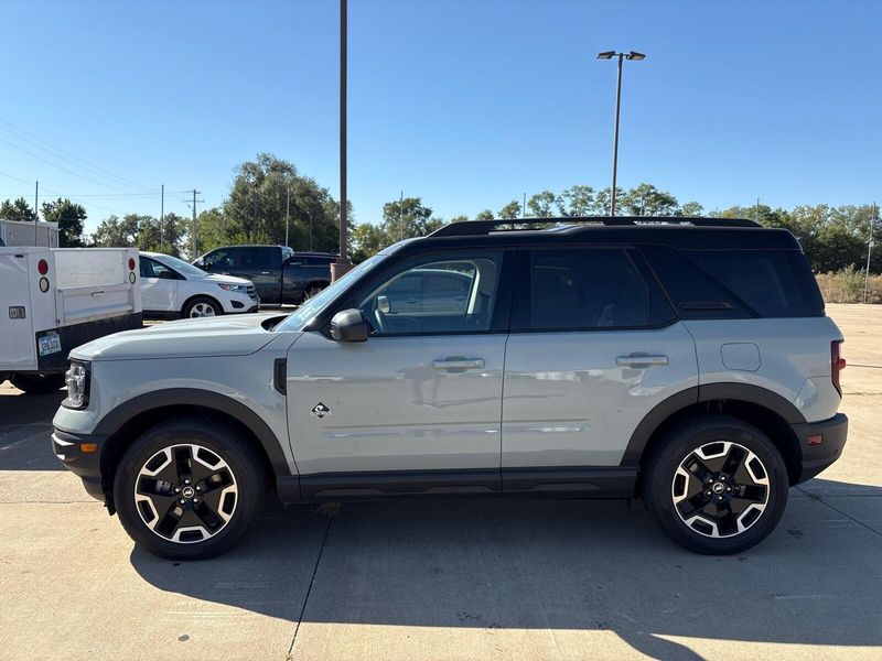 Used 2021 Ford Bronco Sport Outer BanksImage 2