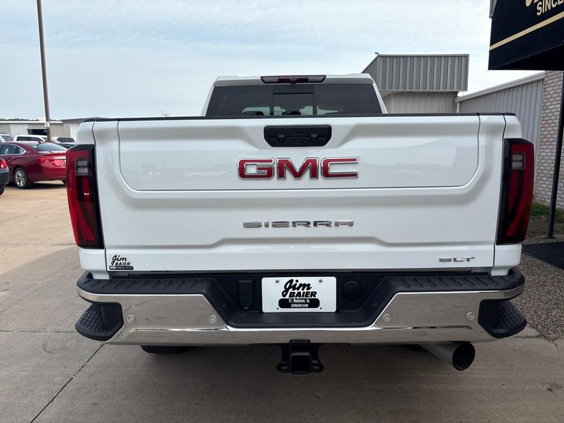 2024 GMC Sierra 2500HD SLTImage 12