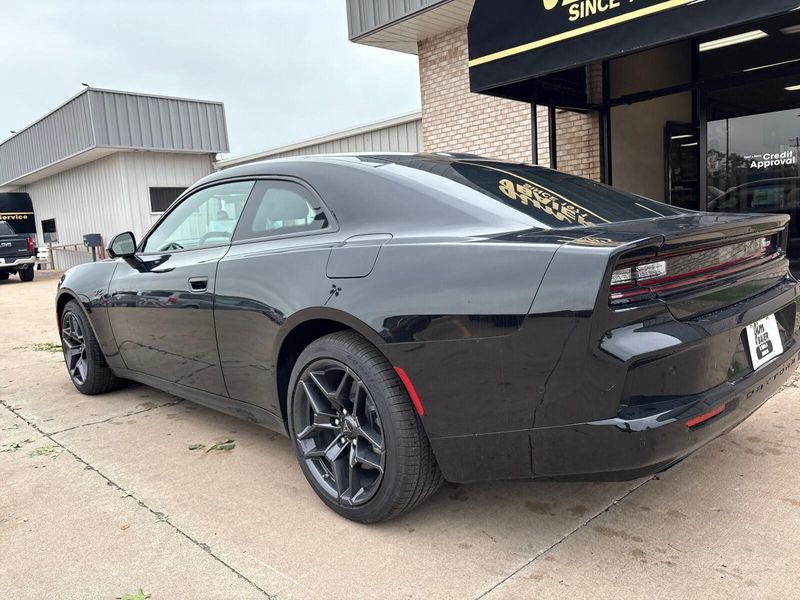 2024 Dodge Charger Daytona R/T AwdImage 10