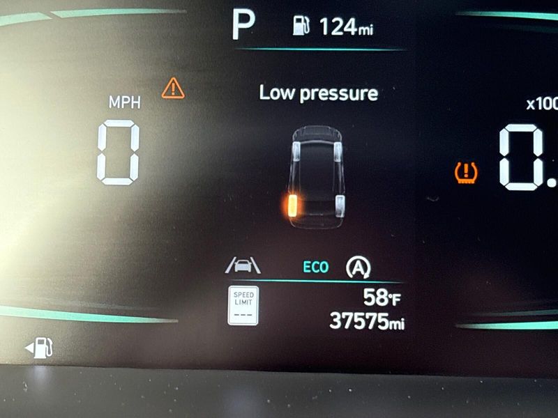 Used 2024 Hyundai Palisade SELImage 17