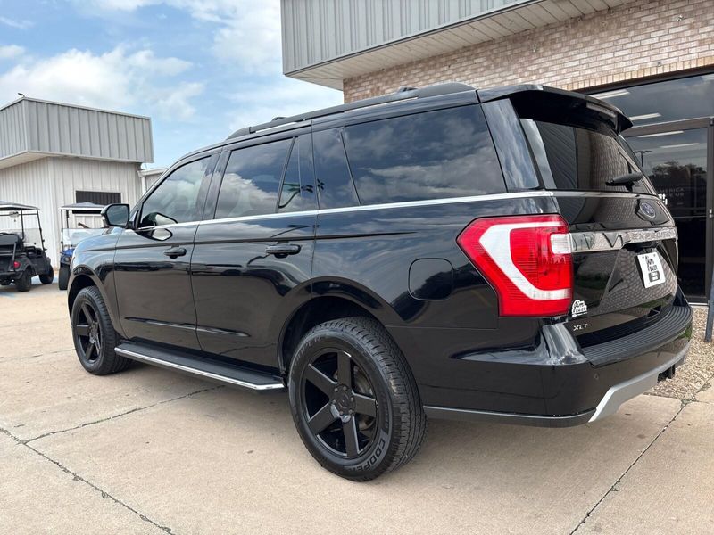 Used 2019 Ford Expedition XLTImage 12