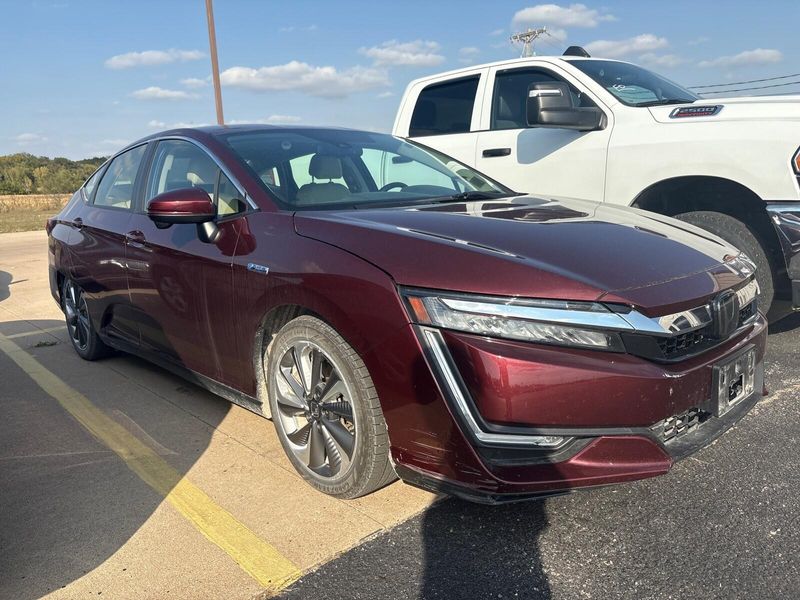Used 2018 Honda Clarity Plug-In Hybrid TouringImage 3
