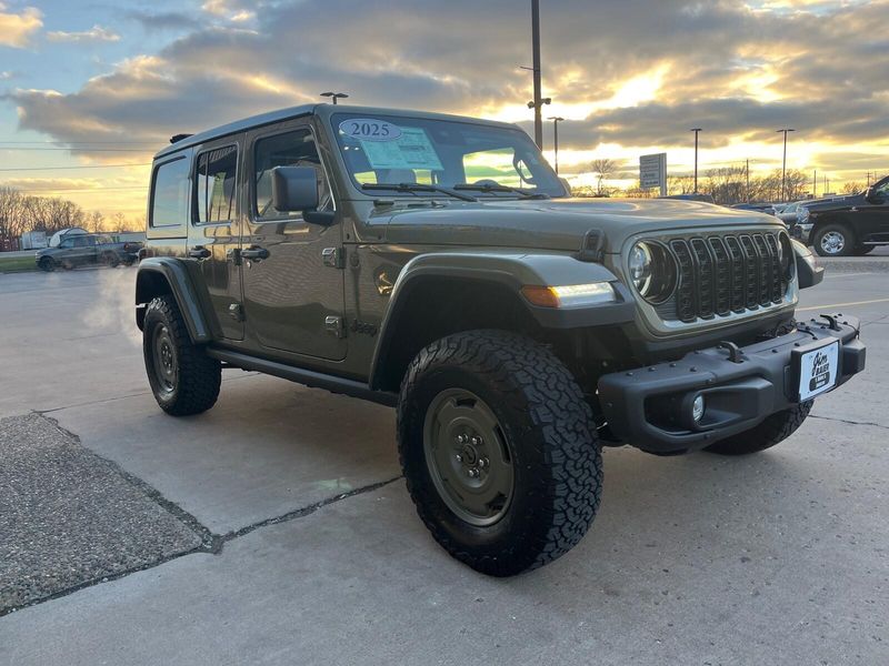 2025 Jeep Wrangler 4-door Willys 