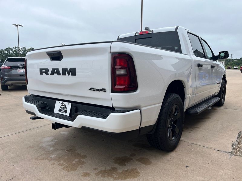 2025 RAM 1500 Tradesman Crew Cab 4x4 5