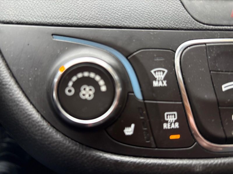 Used 2016 Chevrolet Malibu LTImage 15