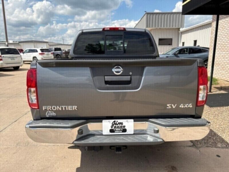 2018 Nissan Frontier SV V6Image 9