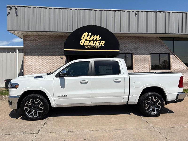 2025 RAM 1500 Laramie Crew Cab 4x4 5