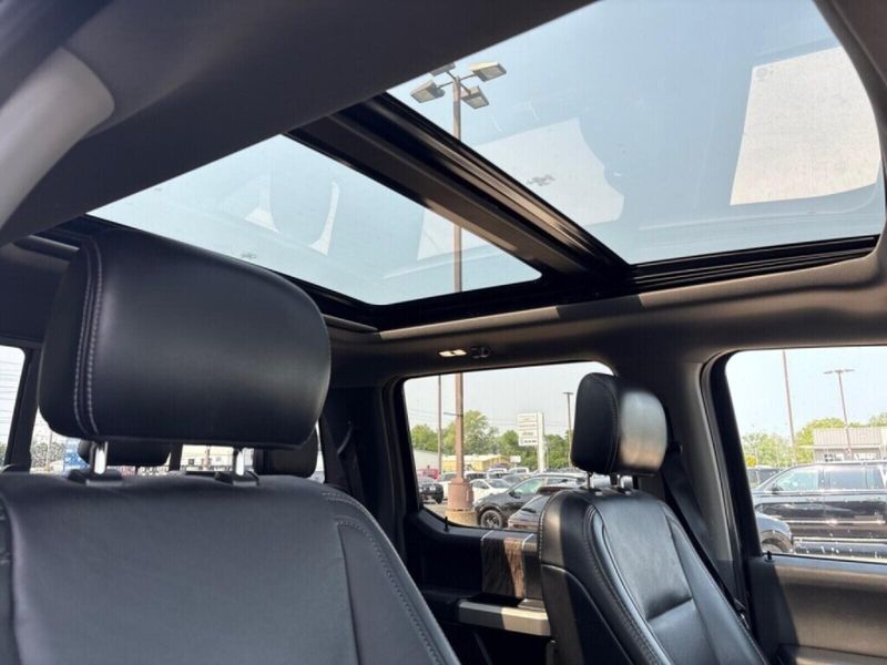 2019 Ford F-250 LariatImage 8