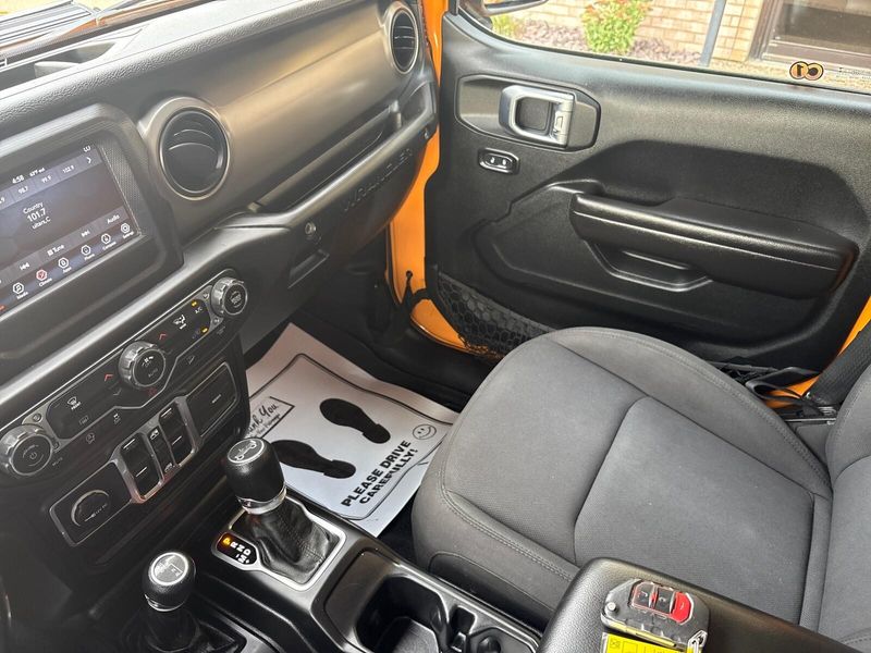 Used 2018 Jeep Wrangler Unlimited SportImage 20