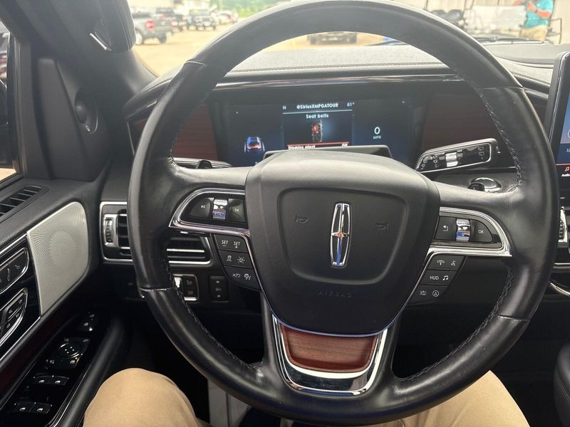 2022 Lincoln Navigator ReserveImage 17
