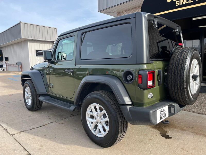 2023 Jeep Wrangler SportImage 11