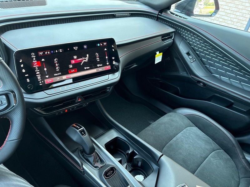 New 2026 Dodge Charger R/T 4-door AwdImage 15