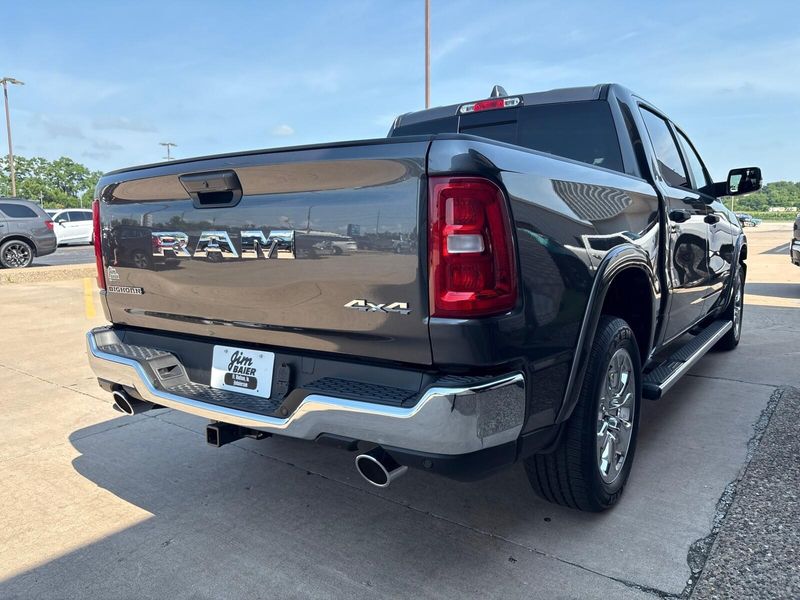 2025 RAM 1500 Big Horn Crew Cab 4x4 5