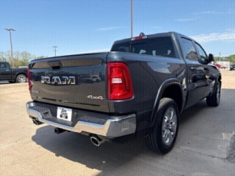 2025 RAM 1500 Big Horn Crew Cab 4x4 5