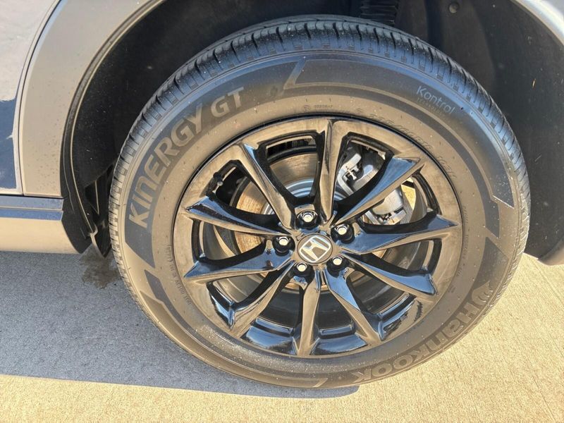 Used 2026 Honda CR-V Hybrid Sport-LImage 12
