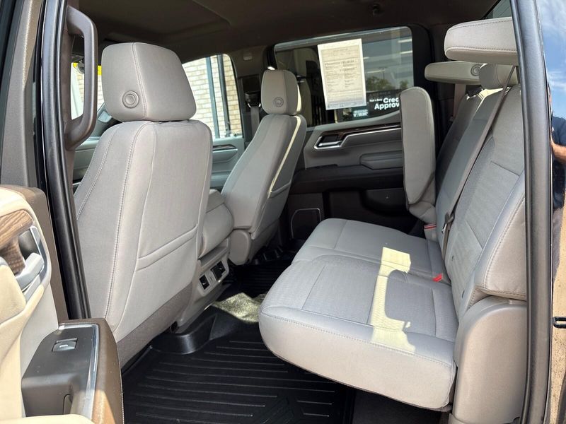 Used 2022 Chevrolet Silverado 1500 LTImage 4