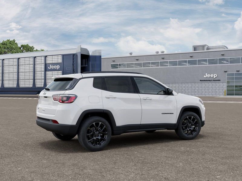 New 2027 Jeep Compass Latitude Altitude 4x4Image 2