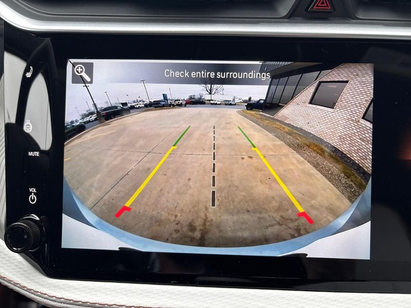 New 2026 Jeep Cherokee Limited 4x4Image 19