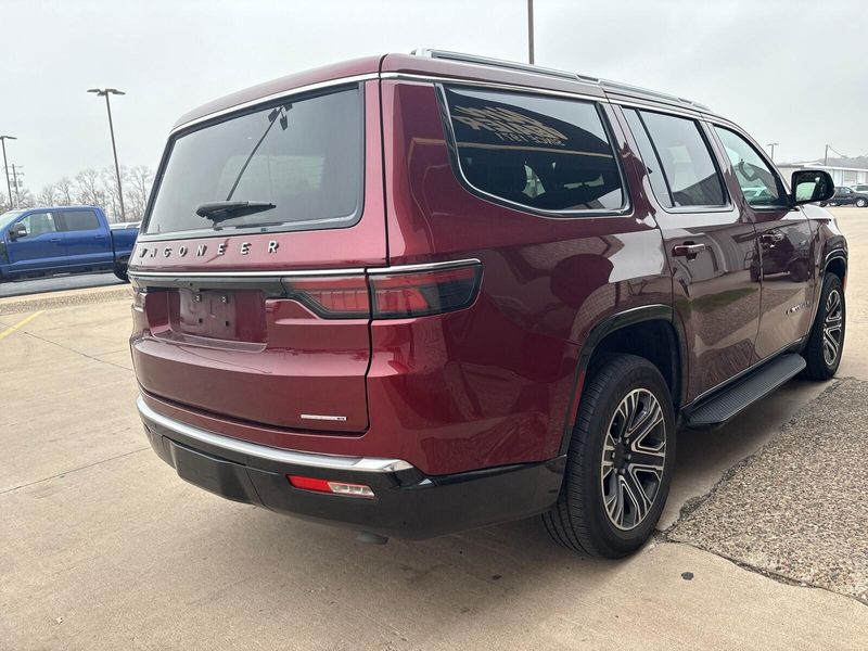 2024 Jeep Wagoneer Series IIImage 9