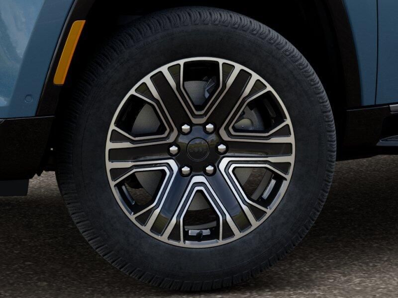 2026 Jeep Grand Wagoneer 4x4Image 4