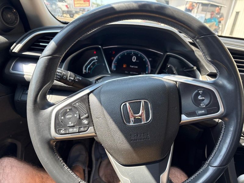 2018 Honda Civic EX-LImage 14
