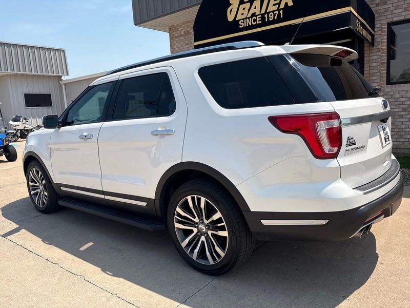 2019 Ford Explorer PlatinumImage 13