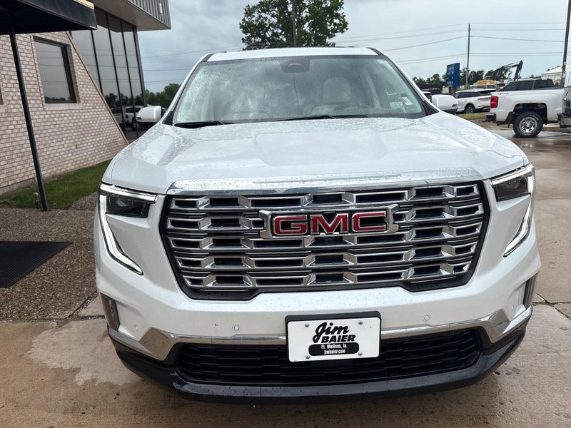 2024 GMC Acadia AWD DenaliImage 8