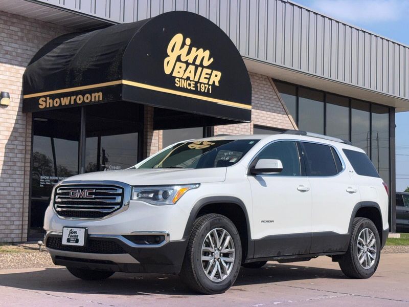 2018 GMC Acadia SLEImage 1