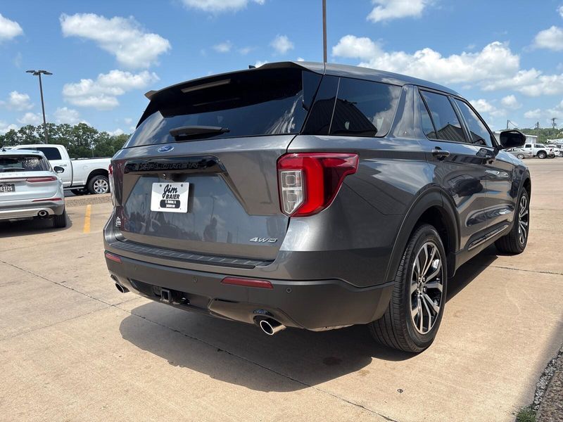 Used 2022 Ford Explorer ST-LineImage 10