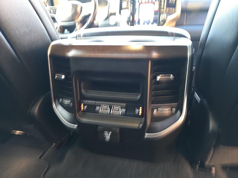 2021 RAM 1500 LaramieImage 17