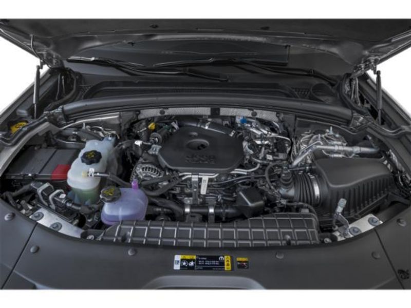 New 2027 Jeep Grand Cherokee Laredo AltitudeImage 11