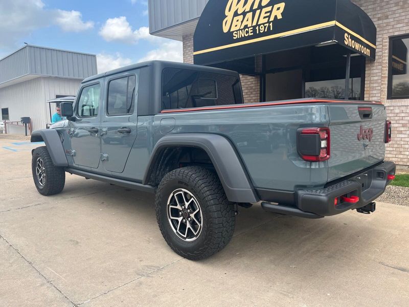 2024 Jeep Gladiator RubiconImage 10
