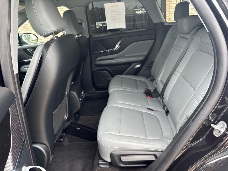2022 Lincoln Corsair StandardImage 4
