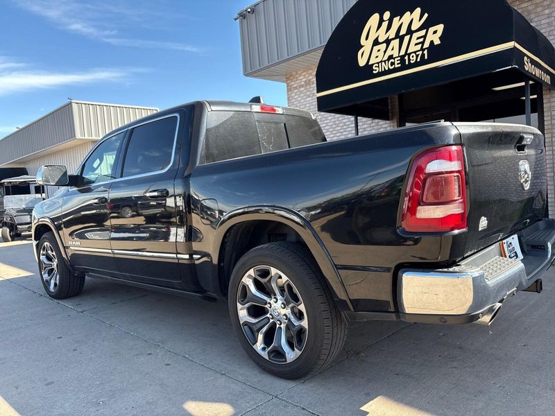 Used 2019 RAM 1500 LimitedImage 13