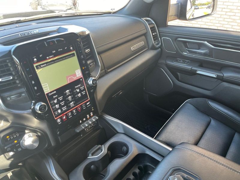 2021 RAM 1500 LaramieImage 28